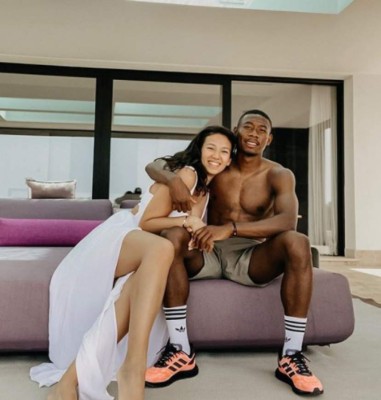 Novia de Neymar agita las redes: el lado más sexi de la final PSG-Bayern en la Champions League