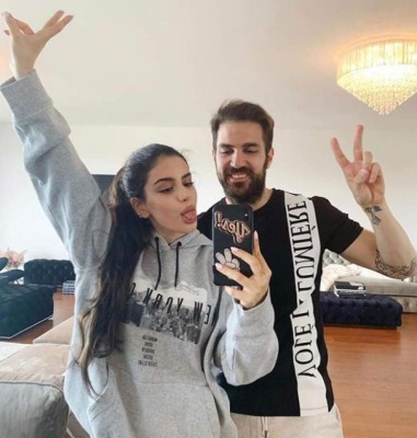 Ya parecen hermanas: La hermosa hija de Daniella Semaan ya cumplió 21 años
