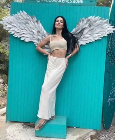 Estuvo con un famoso técnico 22 años mayor que ella y lo revela: Él decía que estaba separado de su mujer