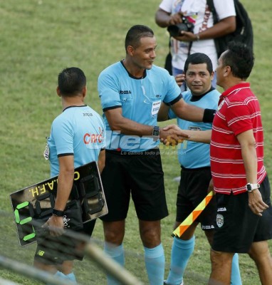 NO SE VIO EN TV: La disputa de Chino López por una botella de cerveza y el júbilo en el Yankel