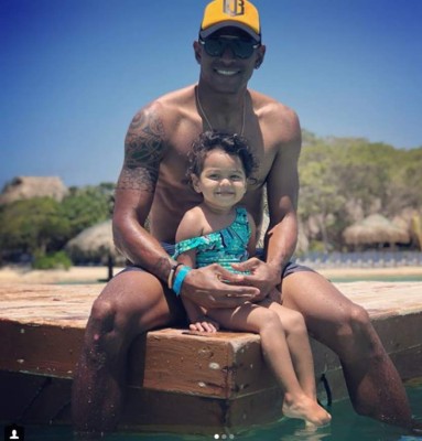 ¡De lujo! Los bonitos diseños de las gorras personalizadas que vende Costly