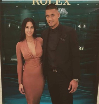 Se puso lindo el Clásico: Las preciosas novias de los jugadores de Barcelona y Real Madrid