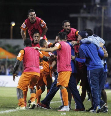 Las imágenes de la gran final que no viste por la televisión