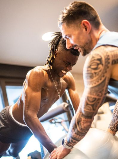 ¡Brutal cambio físico! Camavinga llegó delgado y ahora es otro: entrenar en el Real Madrid es una completa locura