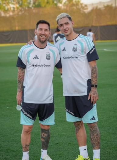 Scaloni lo llamó, solo tiene 16 años y debutaría contra Honduras en Texas