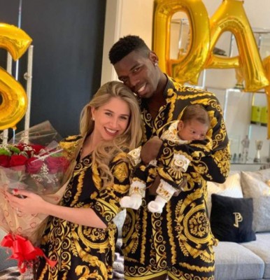 Así es la vida de millonario de Pogba: Mansiones, avión, autos de lujo y su sexy novia boliviana