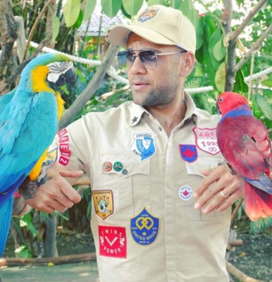 Las vacaciones más 'espirituales' de Dani Alves junto a su pareja luego de ganar la Copa América