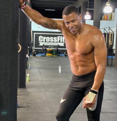 Fuertes y musculosos: Los 25 futbolistas ya retirados que se mantienen en buena forma física&nbsp;&nbsp;