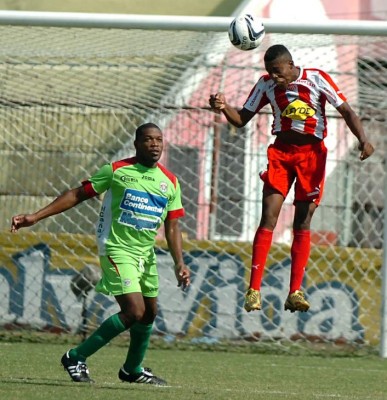 ¡Cuatro sobrevivientes! Las imágenes de la final que disputaron Olimpia y Marathón hace siete años