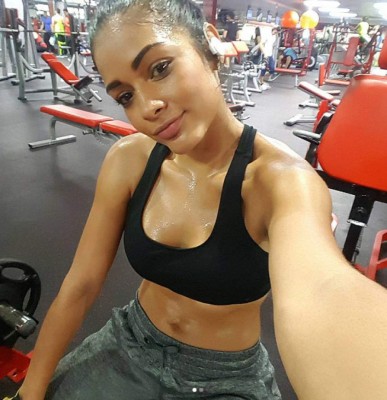 Sara Guerrero, la hermosa presentadora que enciende las redes en Guatemala