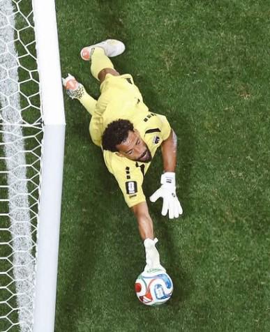 El problema que se encontró Vozinha en Colo Colo y la tajante reacción del DT