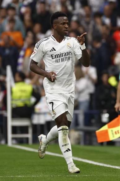 Guti señala el fichaje para reemplazar a Militao, el gesto de Vinicius y la pesadilla del Real Madrid