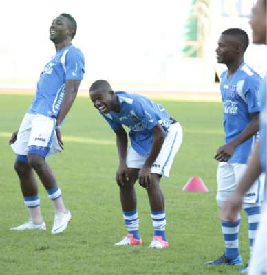 Honduras se prepara en San Pedro Sula para enfrentar a Panamá y Canadá.