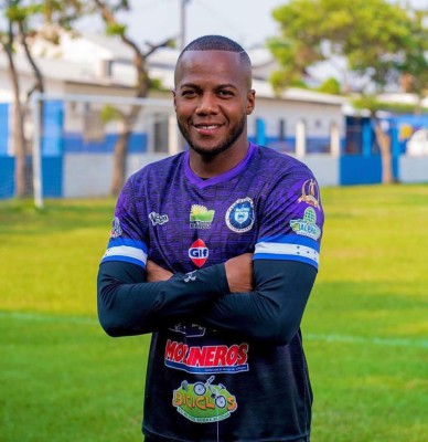 EL MERCADO: Marathón y Real Sociedad fichan, delantero al Comunicaciones y ex River Plate jugará en Honduras