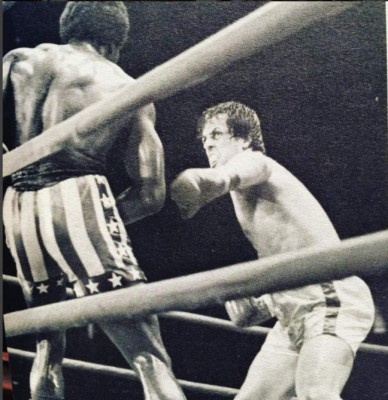Sylvester Stallone revela inéditas imágenes de Rocky y Apollo Creed sobre el ring