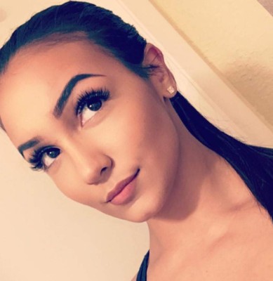 Natasha Encinosa, la explosiva modelo fitness que tiene de cabeza las redes