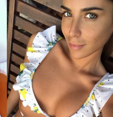 'Tu abuela', sexy novia de jugador del Real Madrid tiene dura discusión con un seguidor por llamarla vieja&nbsp;&nbsp;