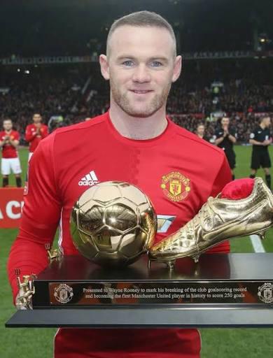 Rooney dejó el alcohol, impacta con su cambio físico y nueva faceta: No es por dinero