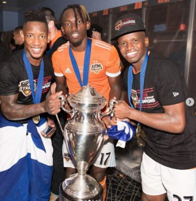 Así celebraron los hondureños y el Houston Dynamo el título de Copa
