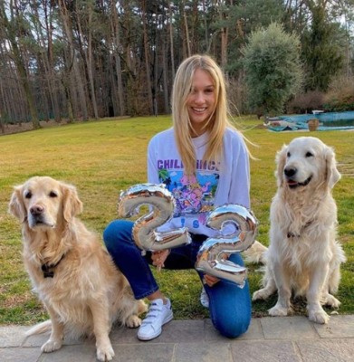 Anna Modler, la preciosa sudafricana que conquistó al chileno Alexis Sánchez