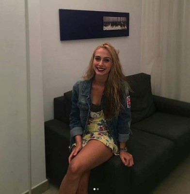 La increíble novia de un futbolista canterano del Real Madrid que ya debutó