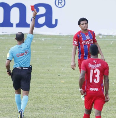 Las imágenes que no viste del clásico Marathón-Olimpia