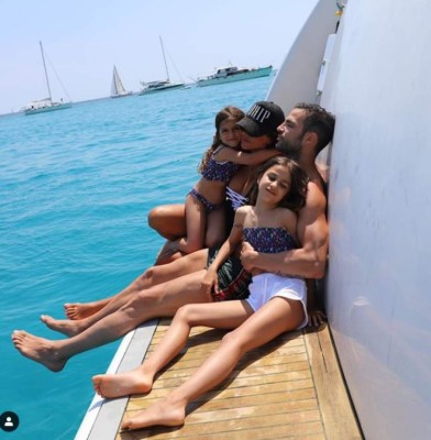 ¡Captados! Las picantes fotos de Daniella Semaan y Cesc Fábregas en sus vacaciones