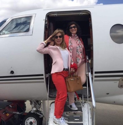 Mansión de $2.5 millones y un Ferrari: La vida de lujos de la mamá de Cristiano Ronaldo