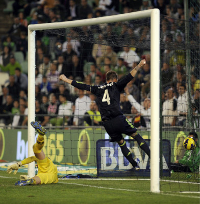 R. Madrid perdió 0-1 ante el R. Betis en la LIGA BBVA