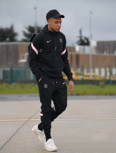 Florentino Pérez fichará a Mbappé si acepta esta exigente cláusula y la disparatada cifra que pide el PSG por su traspaso