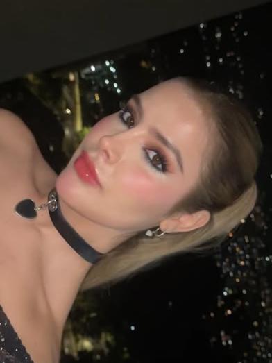 James Rodríguez sorprende con su nueva novia: 12 años menor y así fueron captados tras partido de León