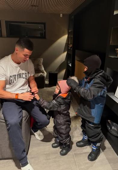 Cristiano Ronaldo y Georgina se fueron a una de las regiones más frías del mundo: “Feliz Navidad a todos”