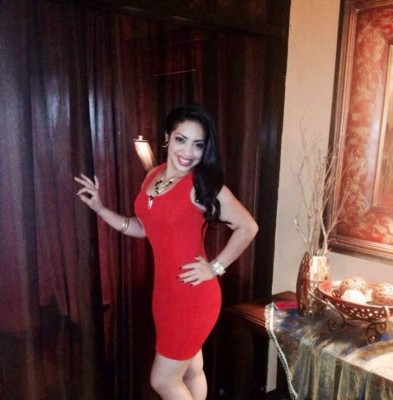 Izza Alfaro la espectacular reina de la zumba en Honduras