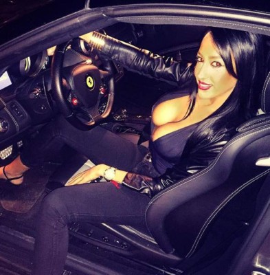 Las mejores fotos de la explosiva novia de Jesé, futbolista del PSG