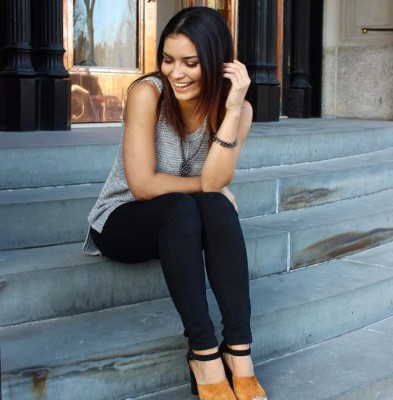 Lola Laymon, la bella nicaraguense que alentará a su país en la Copa Oro