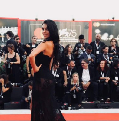¡Qué fotos! Georgina Rodríguez levanta suspiros en reconocido festival italiano