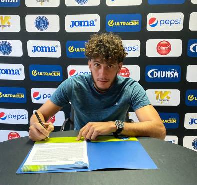 Ángel Tejeda es presentado oficialmente como nuevo fichaje de Motagua para el torneo Clausura 2022