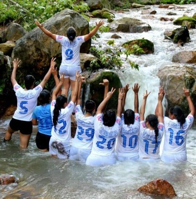 Sol Mejía la bellísima futbolista hondureña y goleadora del Olimpia