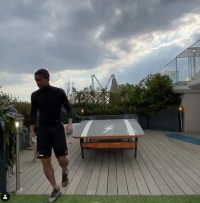 Polémica cuarentena de Douglas Costa con su novia en Brasil durante el coronavirus