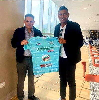 ¿Dónde está y qué hace la camada de futbolistas con los que Carlo Costly debutó en 2006 en Platense?