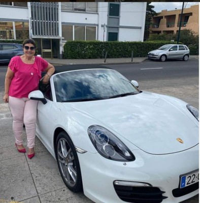 Mansión de $2.5 millones y un Ferrari: La vida de lujos de la mamá de Cristiano Ronaldo