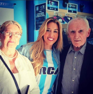 Bárbara Blanco, la hermosura que piden para la presidencia del Rácing