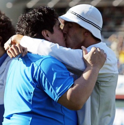 Los 10 besos más insólitos en la historia del fútbol&nbsp;&nbsp;