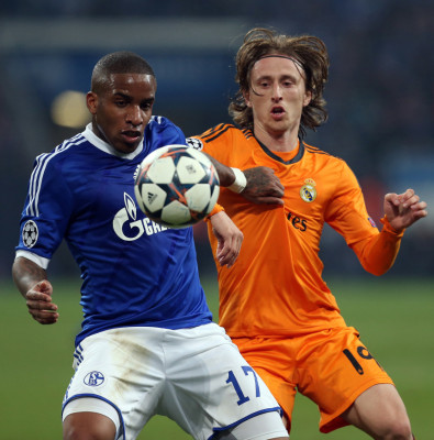 Un intratable Real Madrid le dio tremenda paliza 6-1 al Schalk04