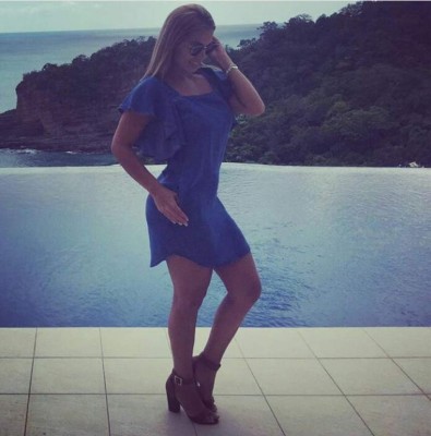 Ana Lucía Vega, la hermosa periodista tica que puso a Honduras en el Mundial