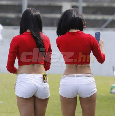 ¡Cuidado con el lente de DIEZ! Así captó a modelos que adornan el Apertura