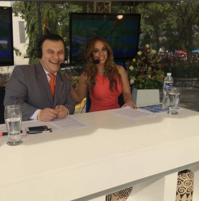 Presentadoras de Honduras levantan suspiros en el Día de la Independencia