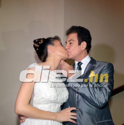 FOTOS: Salvador Nasralla se casa a sus 63 años con Iroshka Elvir