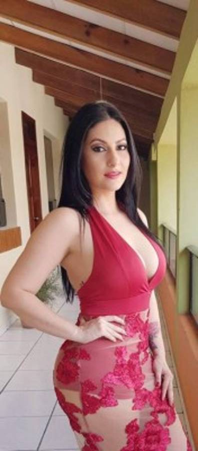 FOTOS: ¡Así luce la preciosa hondureña Ariana Herchi!