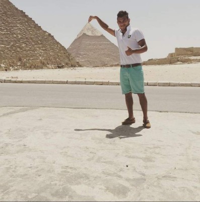 FOTOS: Mario Martínez ya disfruta su estadía en El Cairo, Egipto